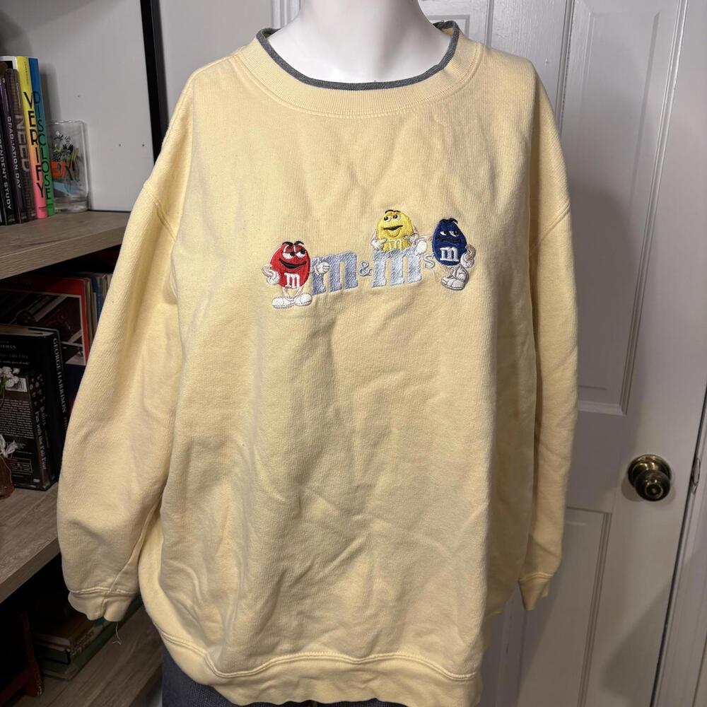 M&M's Vintage Embroidered Pullover